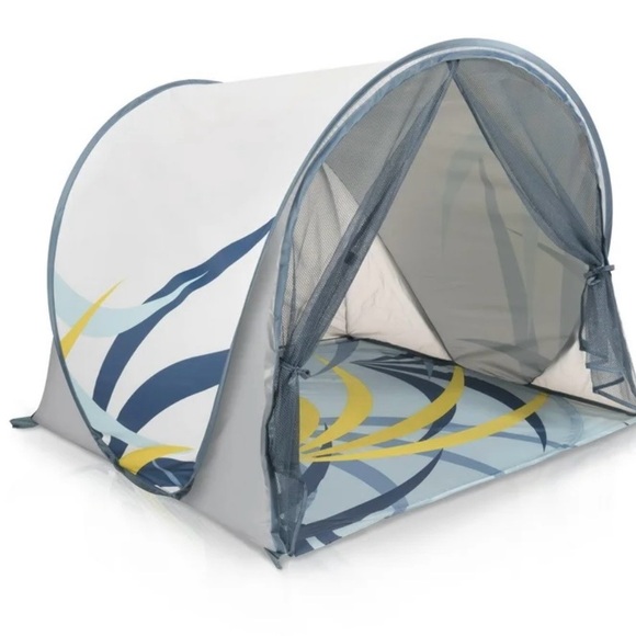 NWT Pop-Up Beach Shade Canopy in White, Blue & Yellow - Picture 4 of 5